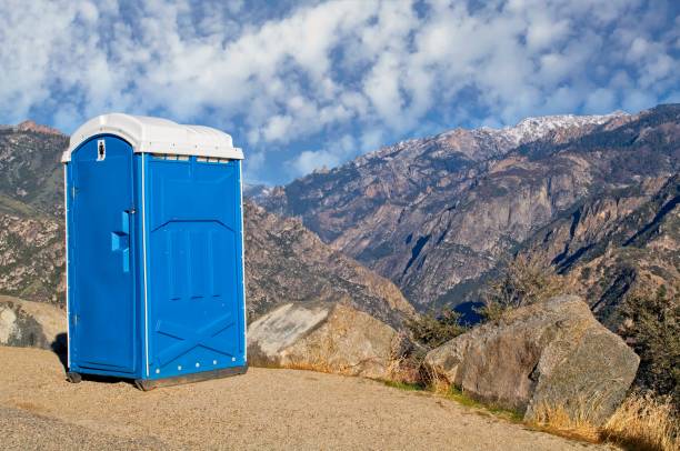 Portable Toilet Options We Offer in Emerald Lake Hills, CA